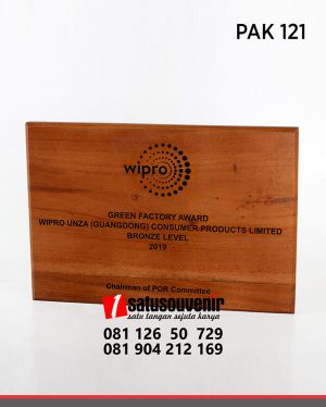 Plakat Kayu Wipro Green Factory Award PAK121