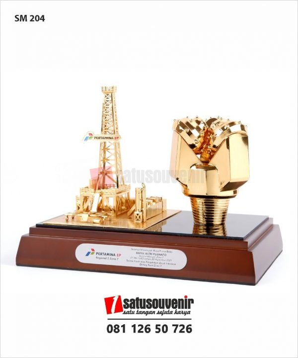SM204 Souvenir Miniatur Drilling Service