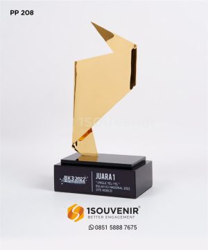 Piala Penghargaan Jingle Yel-Yel Site Kideco Bulan K3