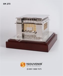 SM273 Souvenir Miniatur LAN RI