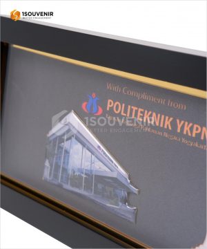Souvenir Frame Politeknik YKPN
