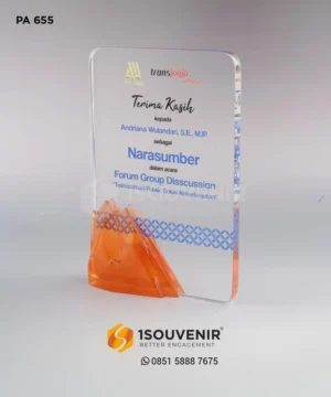 Plakat Akrilik Ucapan Terima Kasih untuk Narasumber FGD Transportasi Publik, Solusi Berkelanjutan