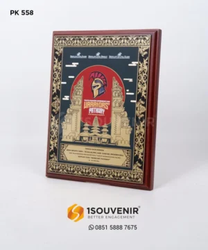 Plakat Kayu Cendera Mata Youth...