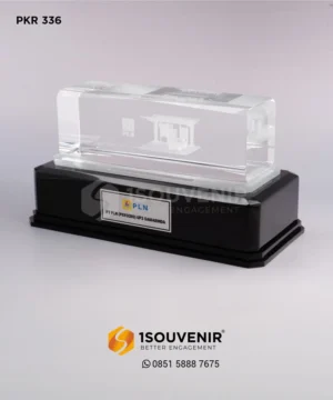 Plakat Kristal SPKLU Kenang-ke...