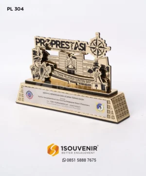 Plakat Logam Cendera Mata Poli...