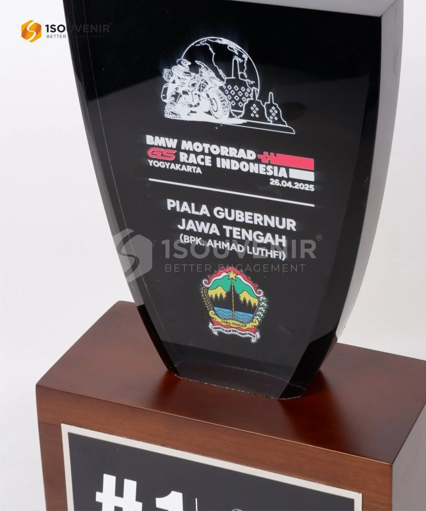 Piala Penghargaan Category Big Bike BMW Motorrad GS Race Indonesia 2 DETAIL-PP344 Piala Penghargaan Category Big Bike