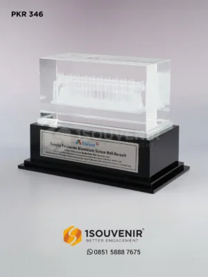 Plakat Kristal Tungku Peleburan Aluminium Sistem Hall-Herault PT Inalum