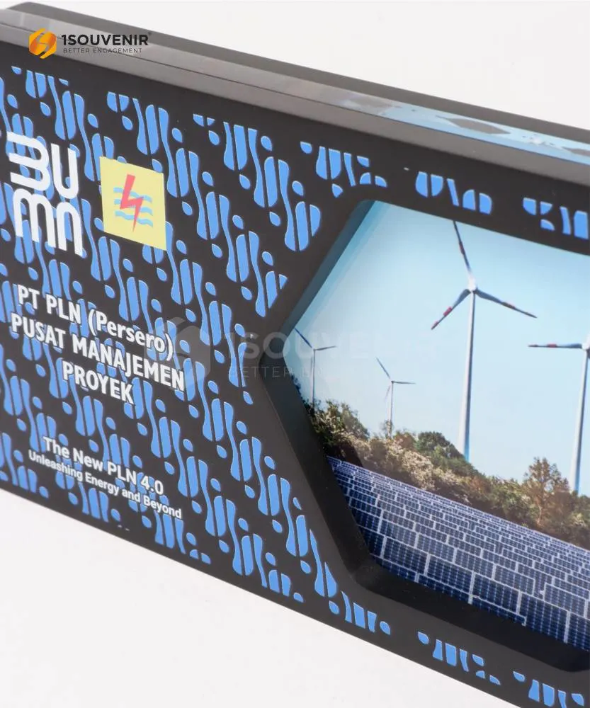 Plakat Kayu Akrilik PLN Pusat Manajemen Proyek 2 DETAIL-PAK304 Plakat Kayu Akrilik PLN Pusat Manajemen