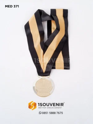 Medali Logam Incubation Star F...