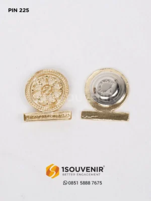 Pin Logam Universitas Udayana