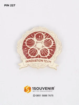 Pin Logam Innovation Team