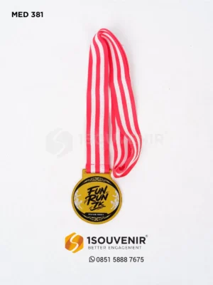 Medali Fun Run 7K PPNI Kabupat...