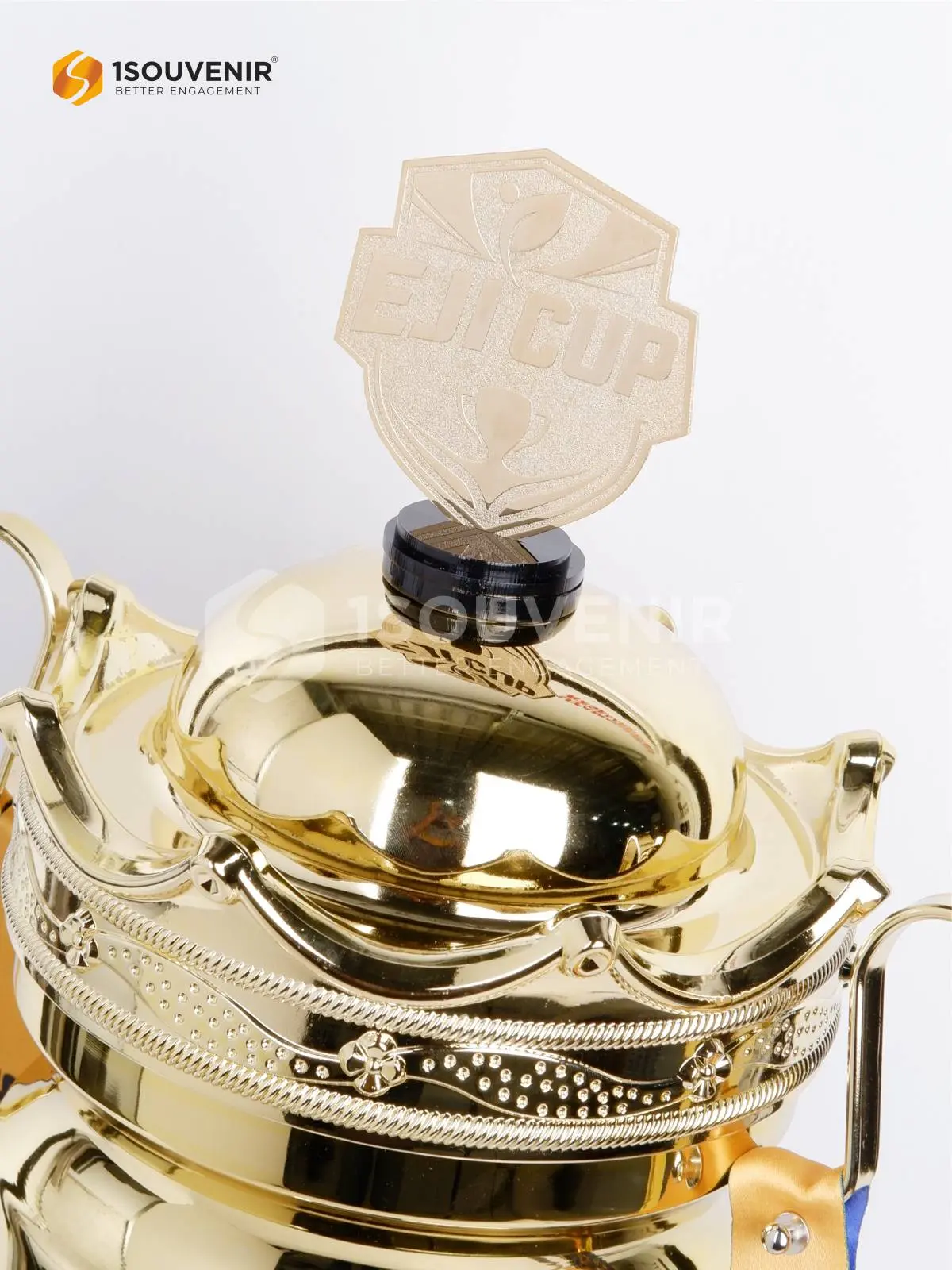 Piala Bergilir Soccer Champion Competition PT Satyaraya Keramindo Indah 2 DETAIL-TB296 Piala Bergilir Soccer Champion Competition