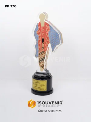 1souvenir® - Better Engagement 14 Piala Penghargaan Toppreneurs ...