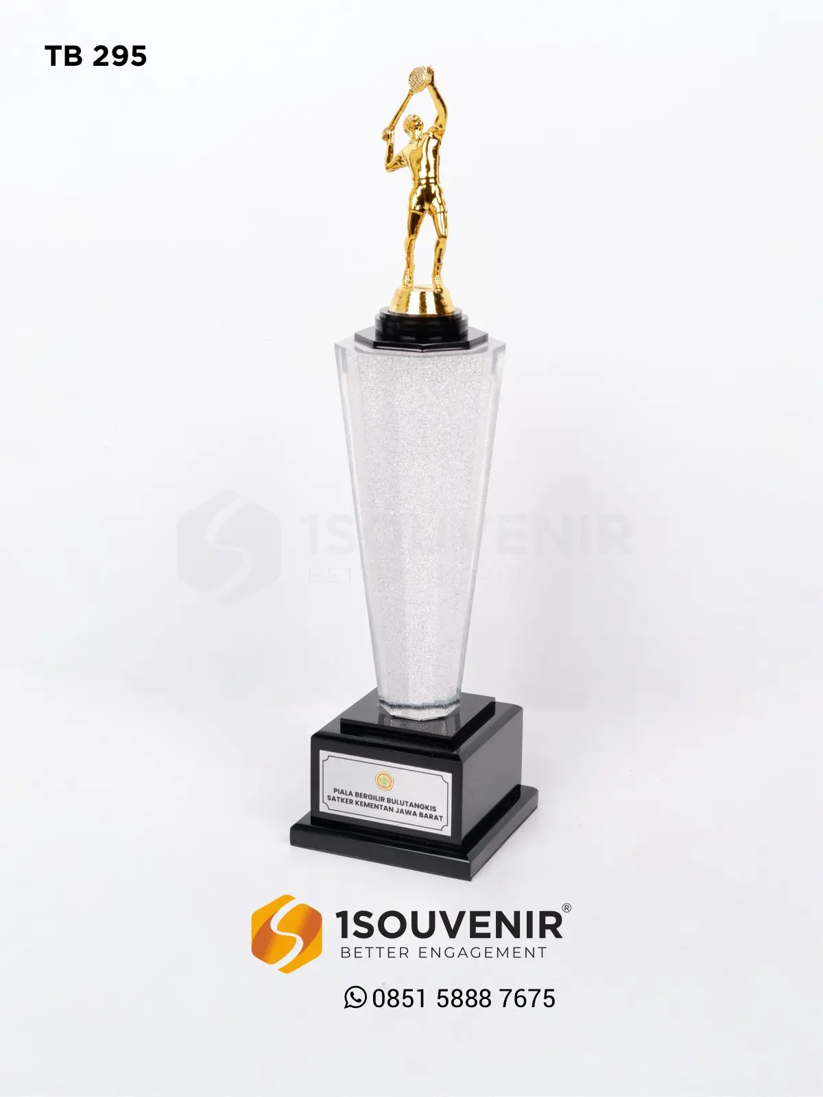Piala Bergilir Turnamen Bulu Tangkis Satker Kementan Jawa Barat 1 TB295 Piala Bergilir Resin Satker Kementan