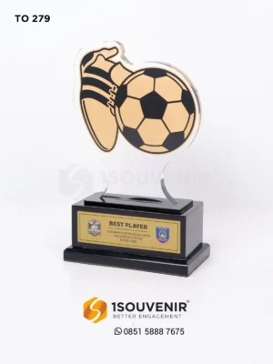 Piala Best Player Turnamen Sep...